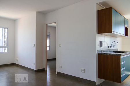 Sala de apartamento para alugar com 1 quarto, 50m² em Campestre, Santo André