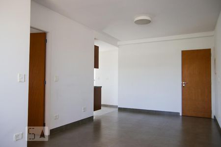 Sala de apartamento para alugar com 1 quarto, 50m² em Campestre, Santo André