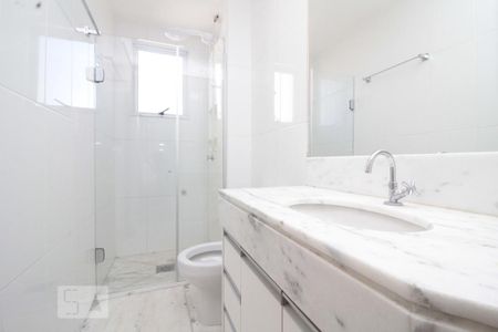 Apartamento à venda com 60m², 1 quarto e 2 vagas Apartamento à venda com 60m², 1 quarto e 2 vagasBanheiro
