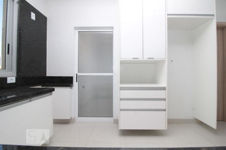 Apartamento à venda com 60m², 1 quarto e 2 vagas Apartamento à venda com 60m², 1 quarto e 2 vagasCozinha