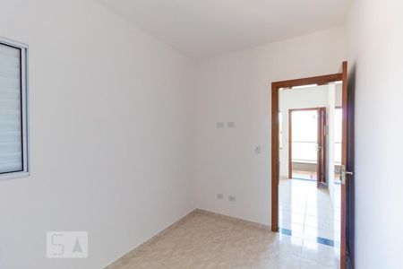 Quarto 1 de apartamento para alugar com 2 quartos, 40m² em Jardim Arize, São Paulo