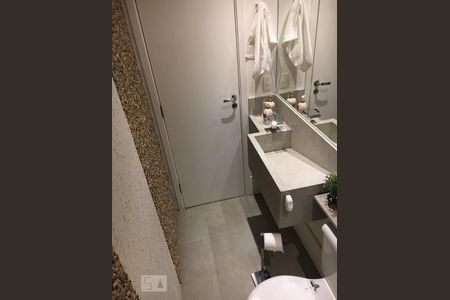 Banheiro  de apartamento à venda com 3 quartos, 120m² em Mooca, São Paulo