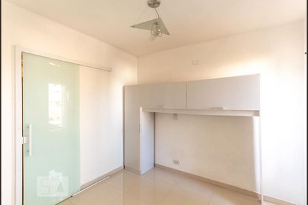 Casa para alugar com 250m², 3 quartos e 3 vagas Casa para alugar com 250m², 3 quartos e 3 vagasSuíte 2