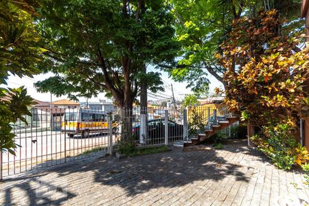 Casa para alugar com 250m², 3 quartos e 3 vagas Casa para alugar com 250m², 3 quartos e 3 vagasGaragem