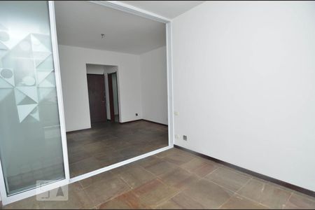 Sala de apartamento para alugar com 2 quartos, 100m² em Copacabana, Rio de Janeiro