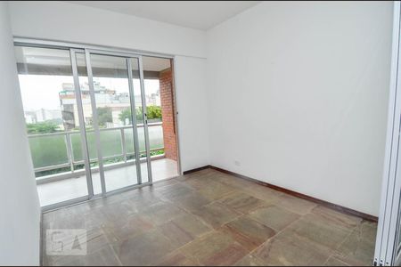 Sala de apartamento para alugar com 2 quartos, 100m² em Copacabana, Rio de Janeiro