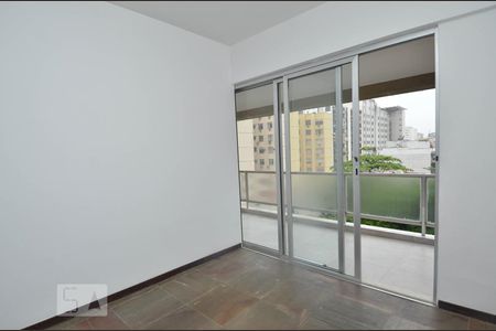 Sala de apartamento para alugar com 2 quartos, 100m² em Copacabana, Rio de Janeiro