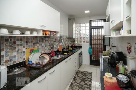 Cozinha de casa de condomínio à venda com 3 quartos, 120m² em Piedade, Rio de Janeiro