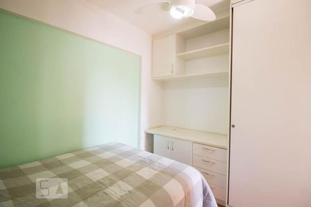 Suíte de apartamento para alugar com 2 quartos, 66m² em Vila Gumercindo, São Paulo