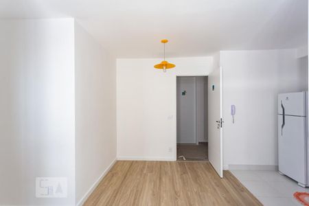 Sala de apartamento à venda com 2 quartos, 48m² em Centro, Osasco