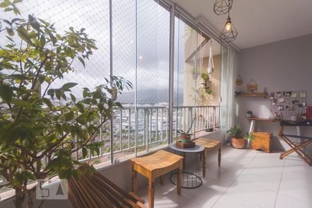 Varanda de apartamento à venda com 1 quarto, 68m² em Barra da Tijuca, Rio de Janeiro