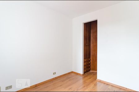 Suíte de apartamento para alugar com 2 quartos, 60m² em Vila Guarani (z Sul), São Paulo