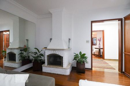 Sala de casa à venda com 5 quartos, 240m² em Jardim Peri Peri, São Paulo