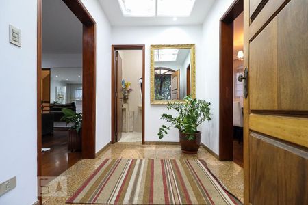 Entrada de casa à venda com 5 quartos, 240m² em Jardim Peri Peri, São Paulo