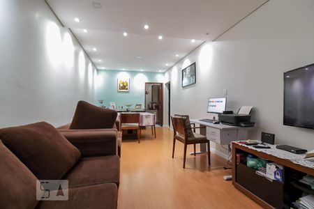 Sala de casa à venda com 3 quartos, 150m² em Jardim Santa Maria, São Paulo