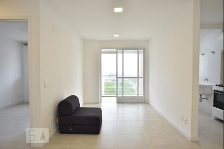 Sala de apartamento para alugar com 2 quartos, 64m² em Jacarepaguá, Rio de Janeiro