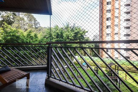 Varanda de apartamento à venda com 3 quartos, 145m² em Parque Bairro Morumbi, São Paulo