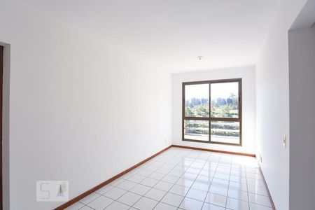 Sala de apartamento para alugar com 2 quartos, 70m² em Partenon, Porto Alegre