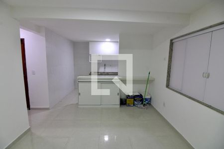 Sala de apartamento para alugar com 1 quarto, 47m² em Recreio dos Bandeirantes, Rio de Janeiro