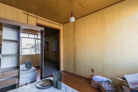 Quarto 1 de casa à venda com 2 quartos, 75m² em Jardim São Pedro, Porto Alegre