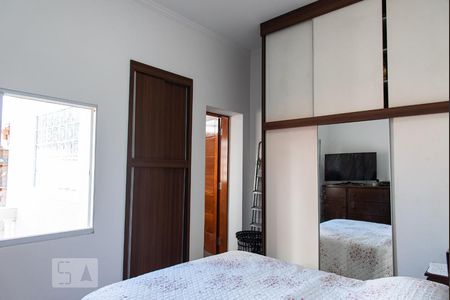 Suíte 1 de casa à venda com 2 quartos, 150m² em Vila Monumento, São Paulo