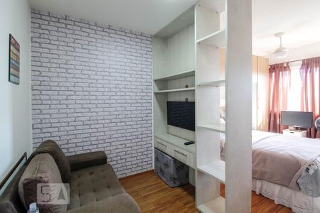 Sala de apartamento à venda com 1 quarto, 30m² em Vila Gopouva, Guarulhos