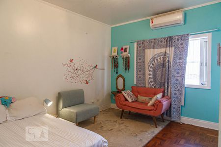 Casa à venda com 220m², 4 quartos e 3 vagas Casa à venda com 220m², 4 quartos e 3 vagasQuarto 3