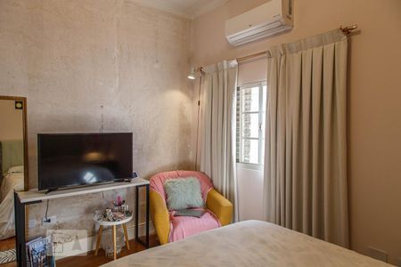 Casa à venda com 220m², 4 quartos e 3 vagas Casa à venda com 220m², 4 quartos e 3 vagasQuarto 1