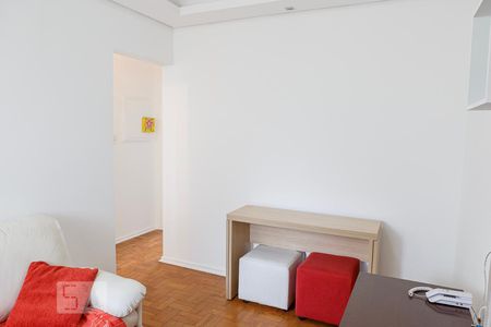 Sala de apartamento para alugar com 2 quartos, 48m² em Sumarezinho, São Paulo