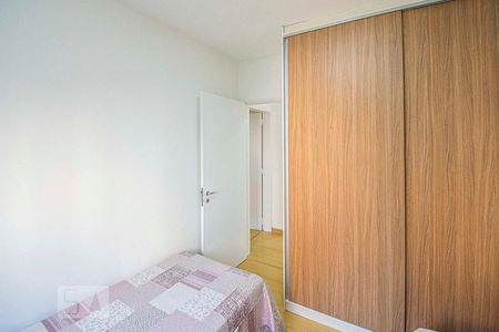 Quarto de apartamento para alugar com 3 quartos, 83m² em Vila Pirajussara, São Paulo