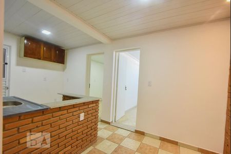 Cozinha de casa para alugar com 2 quartos, 40m² em Jardim Ibirapuera, São Paulo