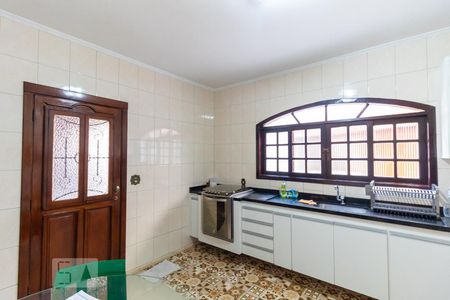 Cozinha de casa à venda com 4 quartos, 270m² em Vila Sao Francisco (zona Leste), São Paulo