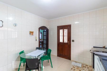 Cozinha de casa à venda com 4 quartos, 270m² em Vila Sao Francisco (zona Leste), São Paulo