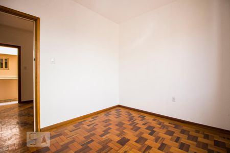 Quarto de apartamento à venda com 1 quarto, 36m² em Navegantes, Porto Alegre