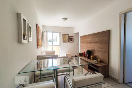 Sala de apartamento para alugar com 2 quartos, 51m² em Paraisopolis, São Paulo