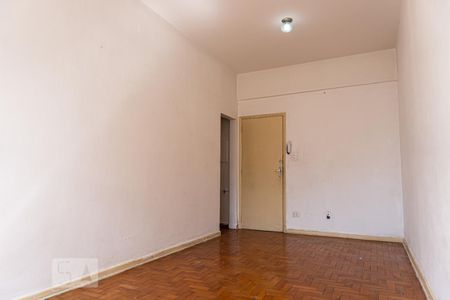 Apartamento para alugar com 28m², 1 quarto e sem vagaStudio