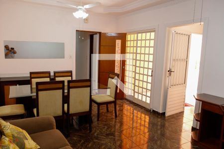 Sala de casa para alugar com 4 quartos, 120m² em Centro, Osasco