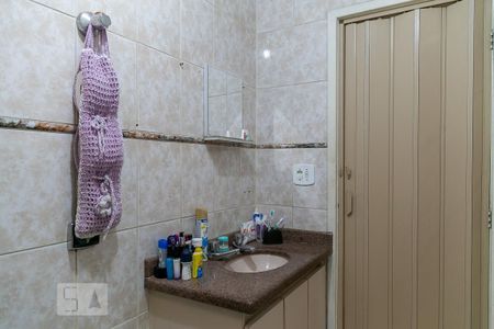 Casa à venda com 147m², 2 quartos e 1 vaga Casa à venda com 147m², 2 quartos e 1 vagaBanheiro piso superior