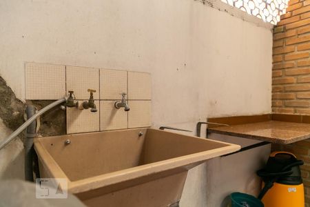 Casa à venda com 147m², 2 quartos e 1 vaga Casa à venda com 147m², 2 quartos e 1 vagaLavanderia