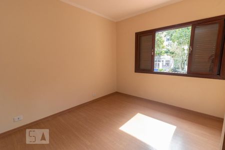 Quarto 1 de casa para alugar com 3 quartos, 450m² em Jardim Franca, São Paulo