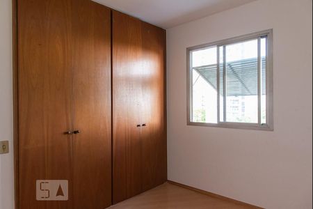 Quarto de apartamento para alugar com 1 quarto, 47m² em Jardim Vila Mariana, São Paulo