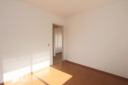 QUARTO de apartamento à venda com 1 quarto, 52m² em Jardim do Salso, Porto Alegre