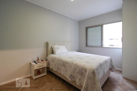 Quarto 1 de apartamento à venda com 3 quartos, 118m² em Moema, São Paulo