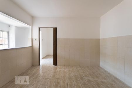 Quarto 2 de casa para alugar com 2 quartos, 65m² em Vila Divina Pastora, São Paulo
