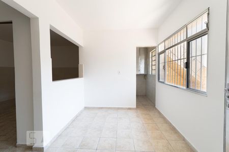Sala de casa para alugar com 2 quartos, 65m² em Vila Divina Pastora, São Paulo
