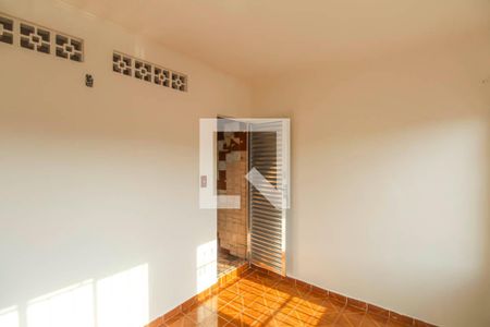 Casa para alugar com 2 quartos, 65m² em Vila Divina Pastora, São Paulo