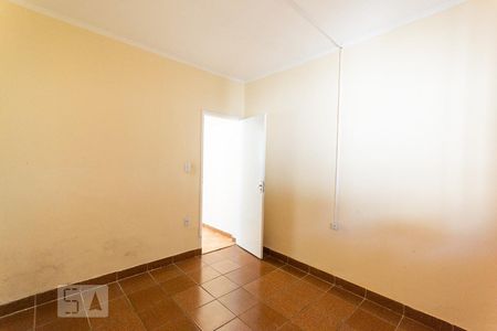 Quarto 2 de casa para alugar com 2 quartos, 50m² em Vila Palmares, São Bernardo do Campo