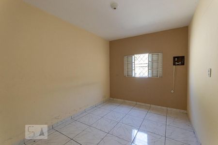 Quarto 1 de casa para alugar com 2 quartos, 50m² em Vila Palmares, São Bernardo do Campo