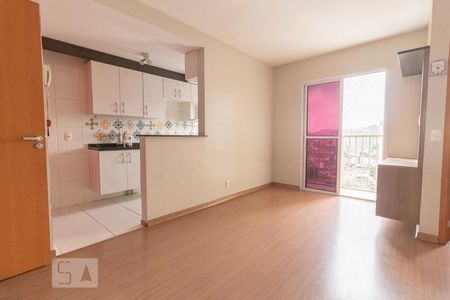 Sala de apartamento para alugar com 2 quartos, 50m² em Todos Os Santos, Rio de Janeiro