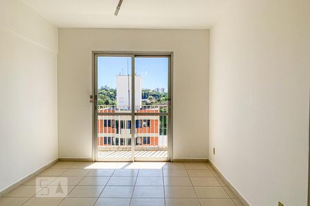 Sala de apartamento para alugar com 1 quarto, 50m² em Vila Itapura, Campinas